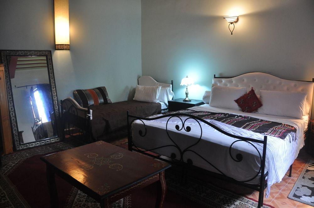 Riad Chakir Mogador เอสเซาอิรา ภายนอก รูปภาพ